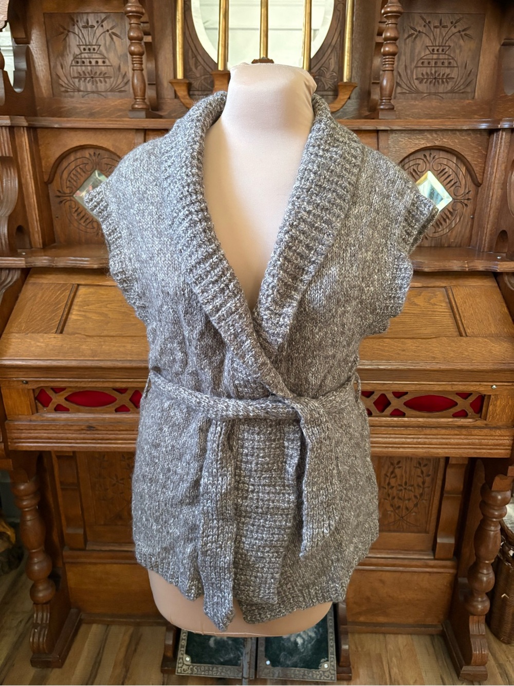 Cozy warm wool blend Merona short sleeve sweater wrap cardigan